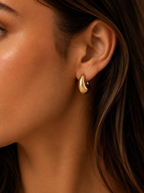 Anthropologie Jewelry - ANTHRO Petra Mini Drop 18K Gold Plated Earrings